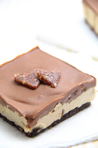 Vegan Salted Caramel Cheesecake