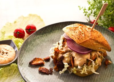 Vegan Pulled Chicken Burger - a recipe by Vantastic Foods