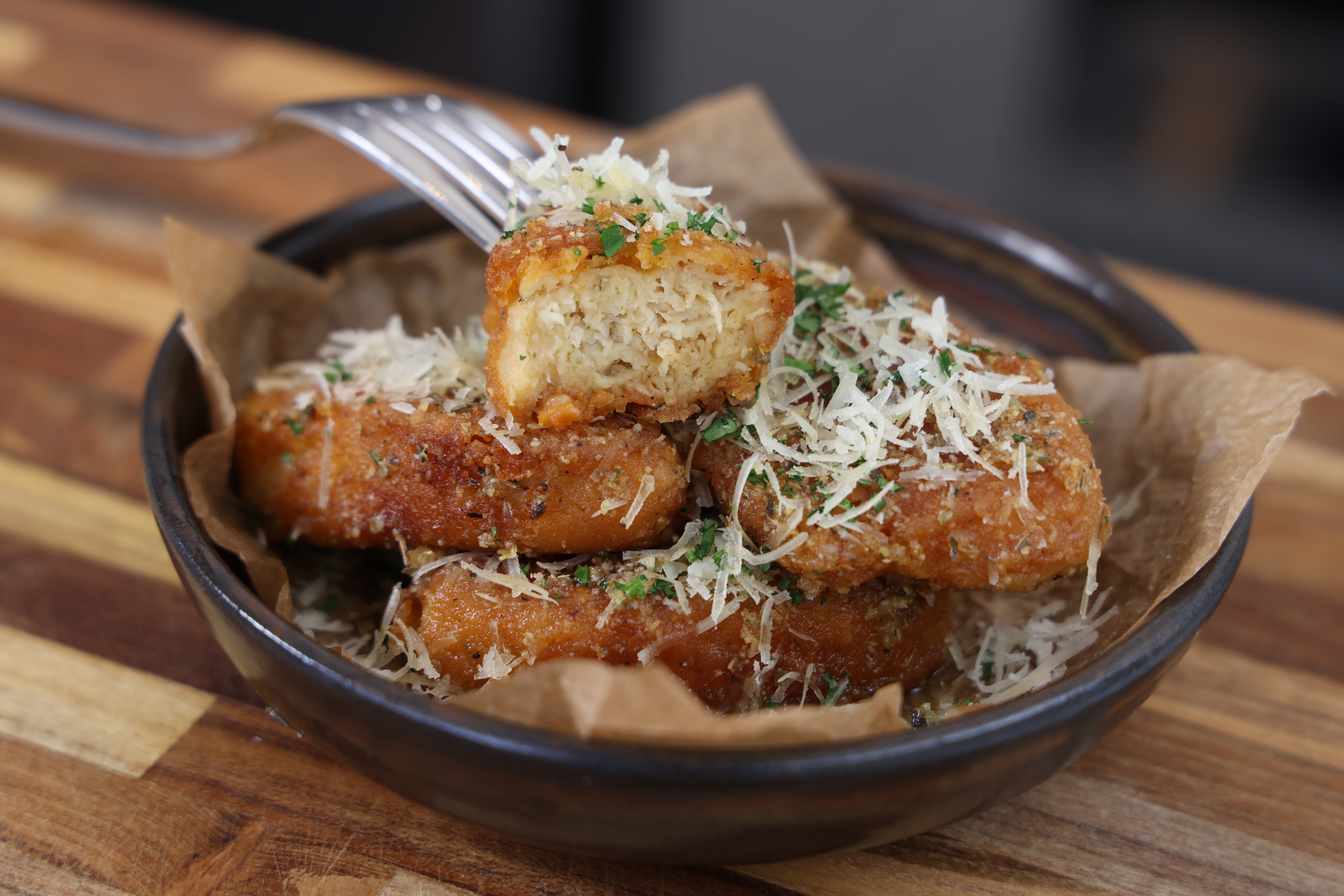 Vegan chicken wings on a plate